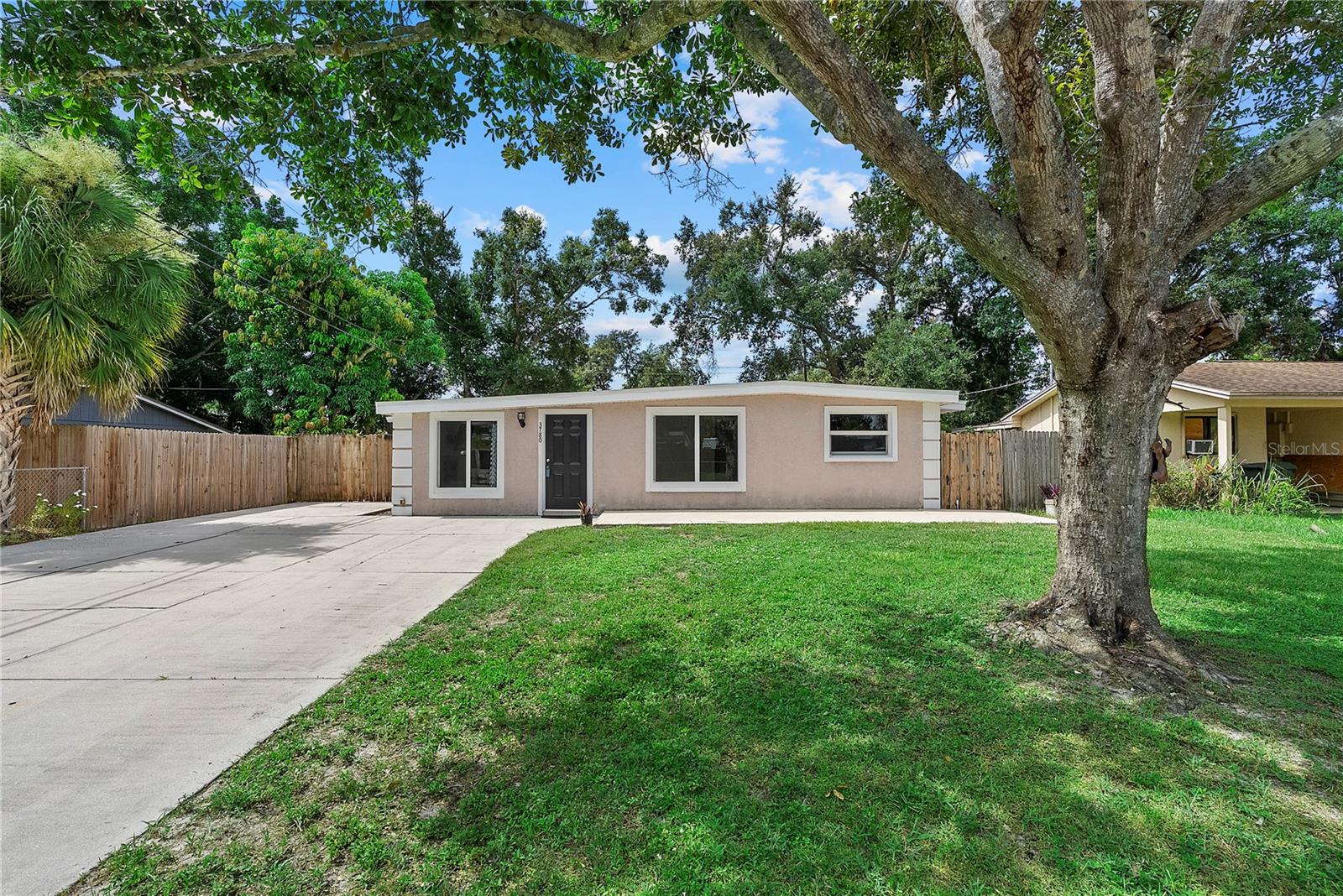 Experience comfortable single-story living in this beautifully updated 3-bed, 2-bath residence. With its upgraded kitchen, renovated baths, hurricane windows, new roof, and spacious fenced yard, this home is both move-in ready and exceptionally functional with 1,391 Sq Ft of living space. Located in a well-established neighborhood, you're just minutes from beaches, restaurants, retail, and major medical facilities—offering the perfect Sarasota lifestyle blend.
Key Features at a Glance
1,391 sq ft| 3?bd | 2?ba | built?1960 and block construction
New roof (20-year warranty) & newer A/C
Renovated kitchen with granite, stainless appliances
Updated tile & laminate flooring
Partial hurricane-impact windows installed
Expansive fenced backyard, RV/boat parking
~10–15?minutes to Siesta Key Beach; walkable access to shopping/eateries
~2–3?miles to Sarasota Memorial Hospital