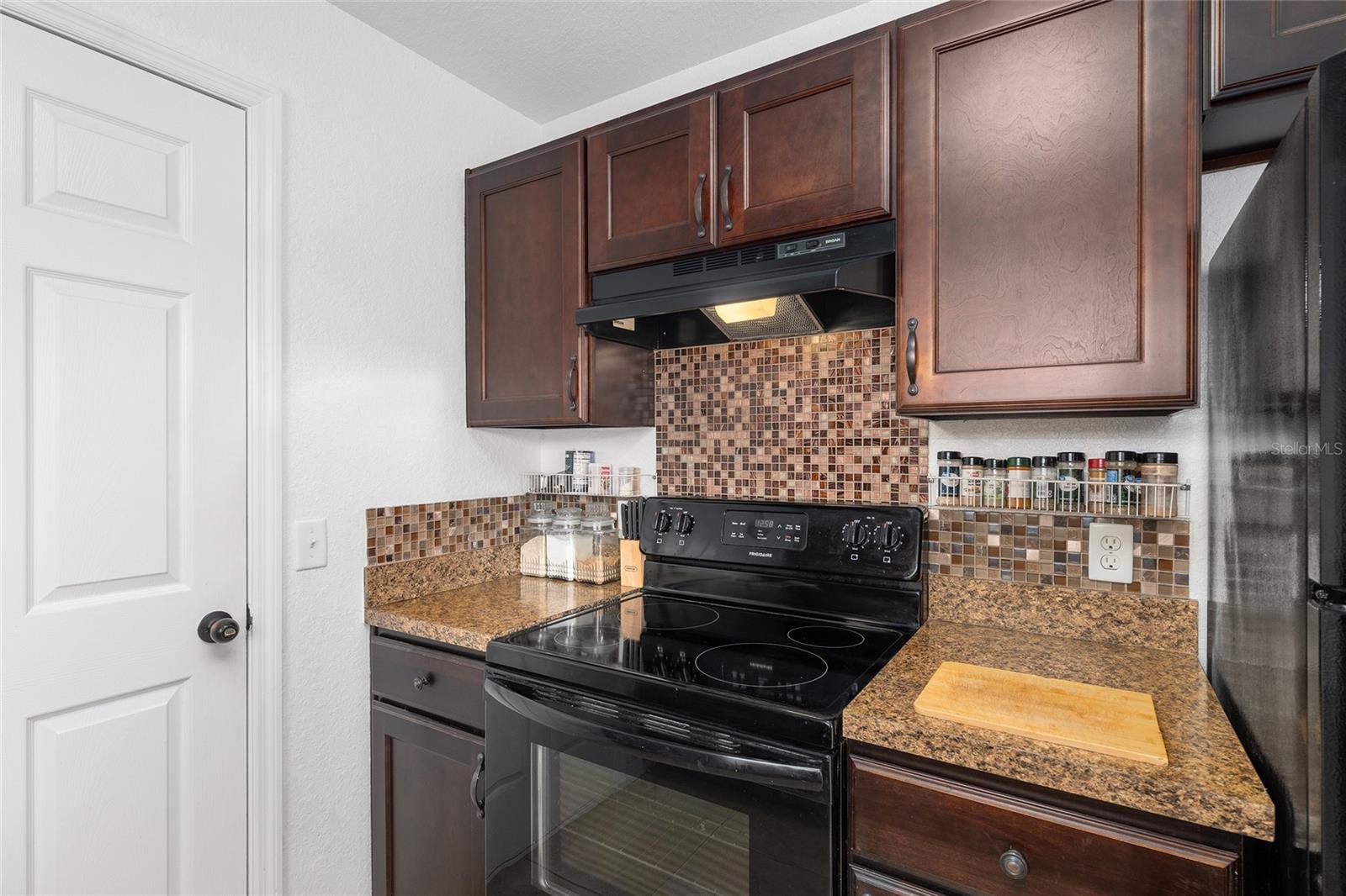 SILVER SPGS SHORES UN 32 - Residential