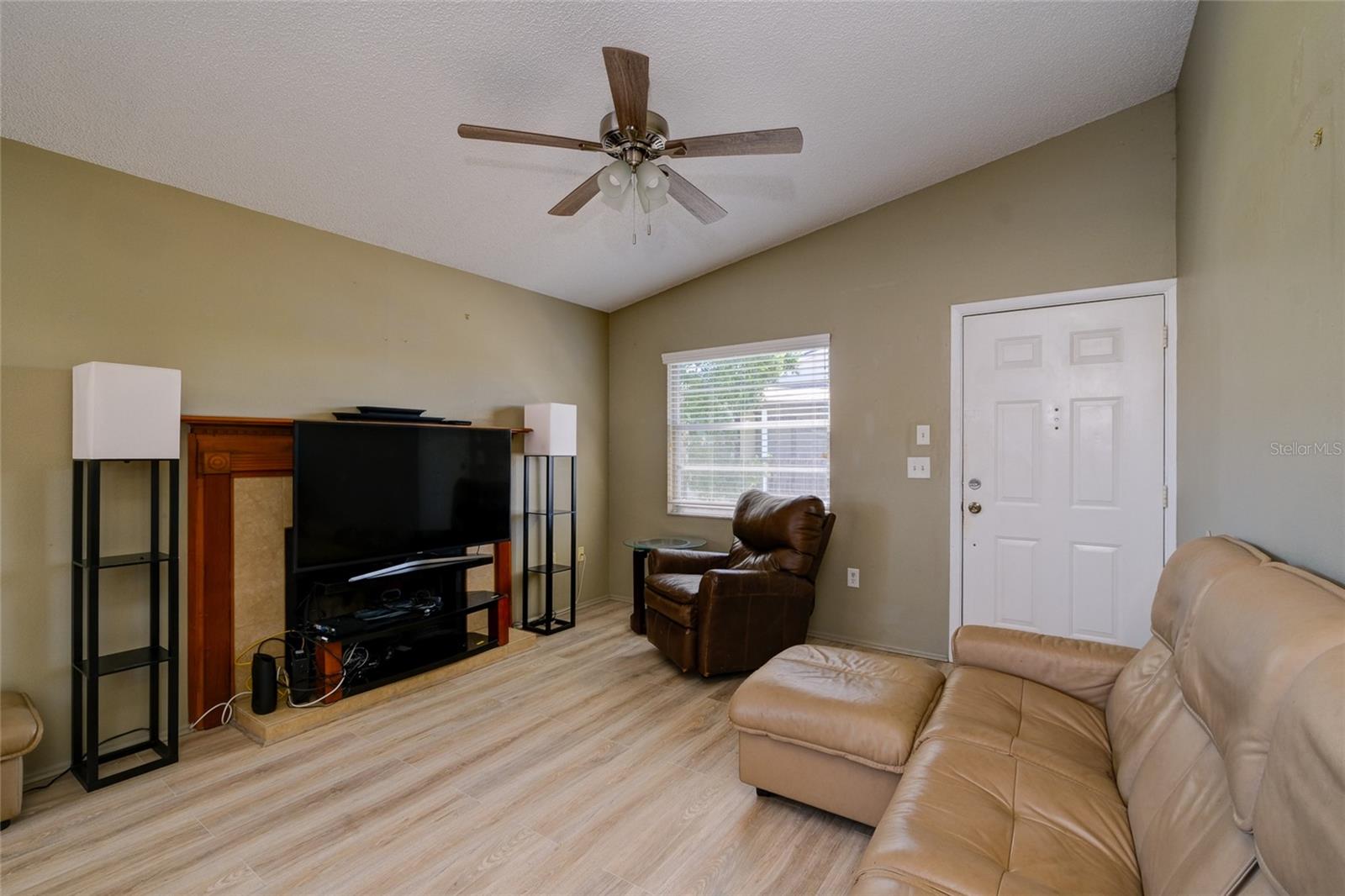 MIRROR LAKE SEC 2 - Residential