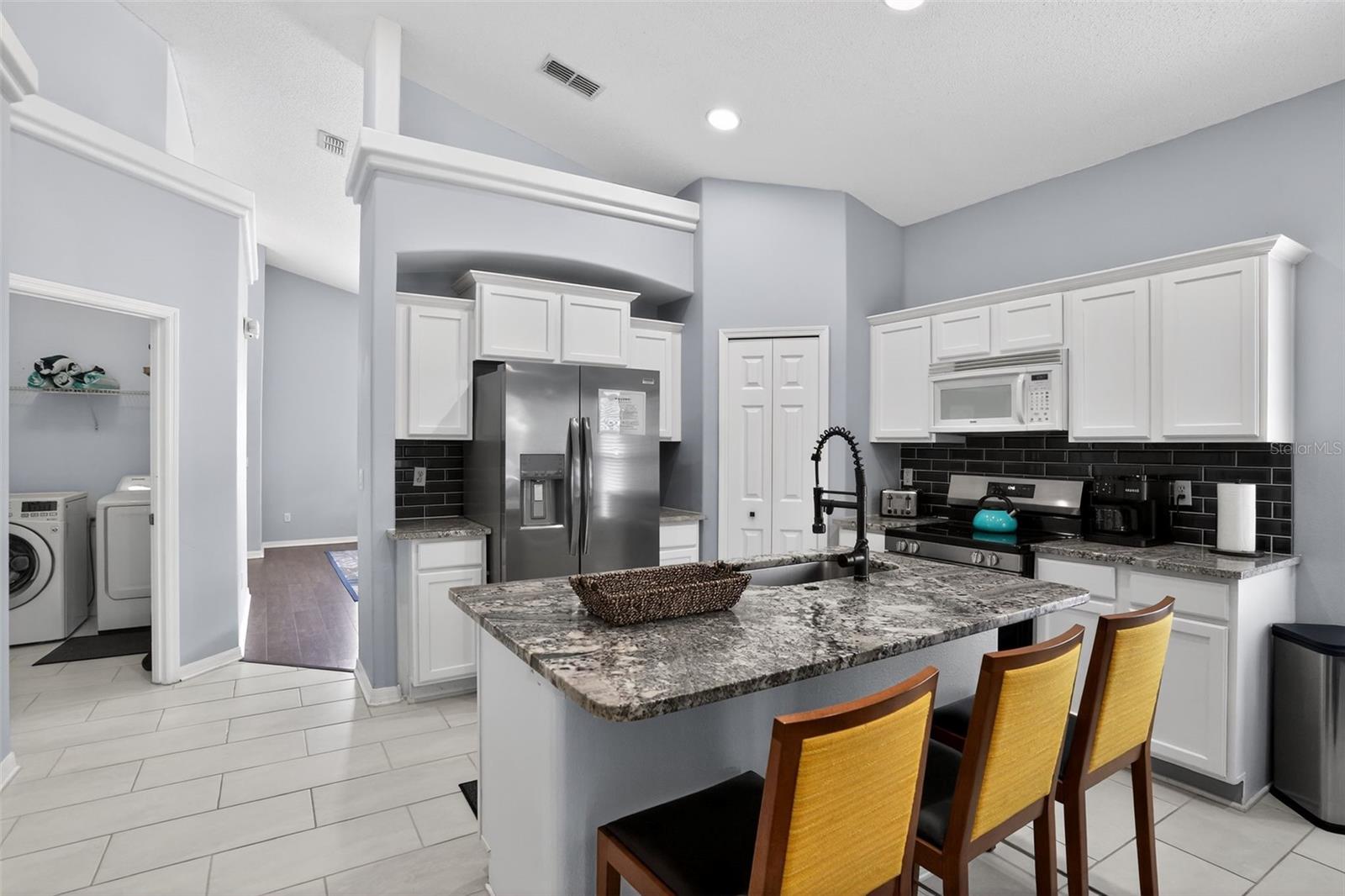 GLENBROOK SUB - Residential