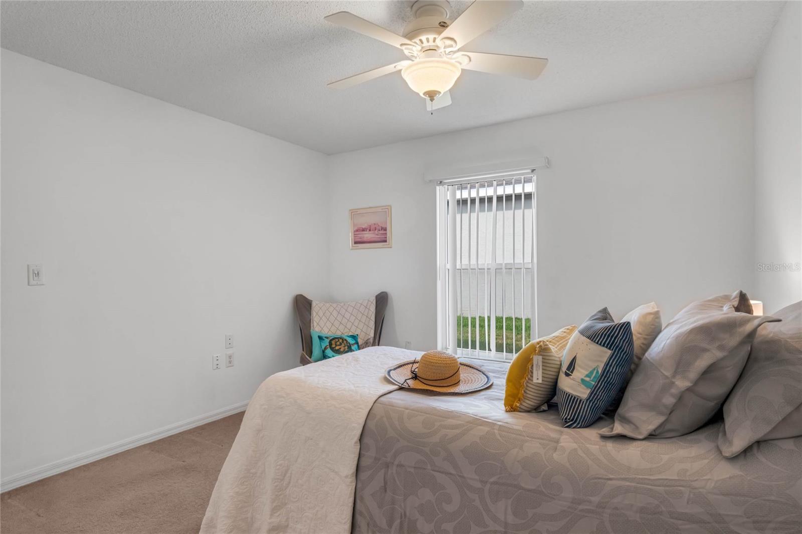 CHALET ESTATES - Residential Lease
