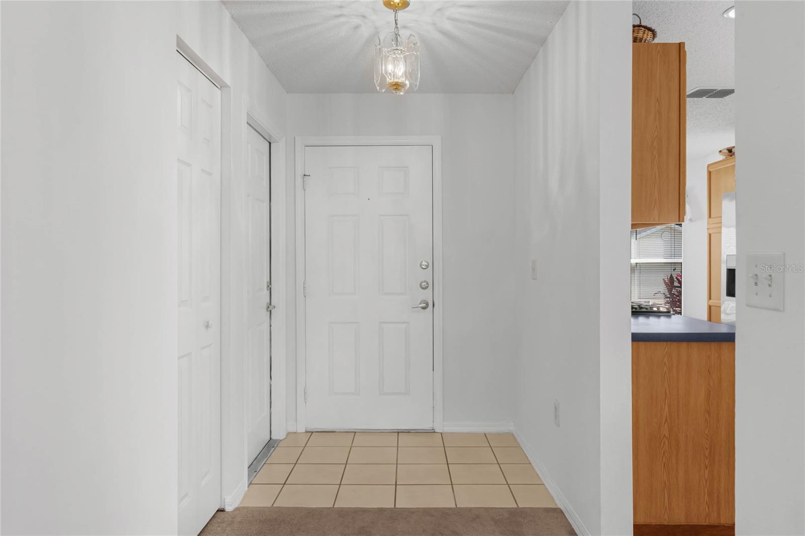 CHALET ESTATES - Residential Lease