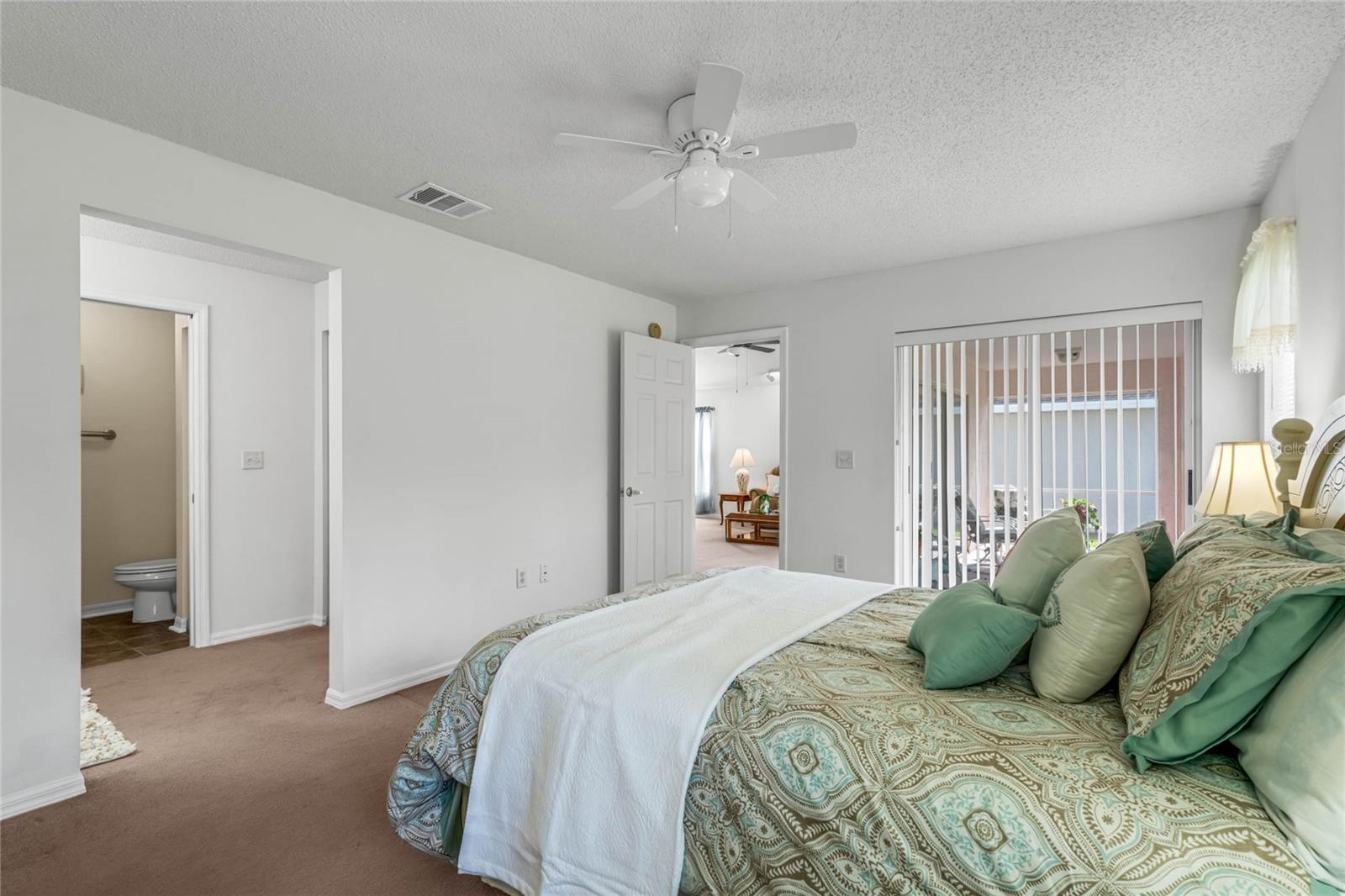 CHALET ESTATES - Residential Lease