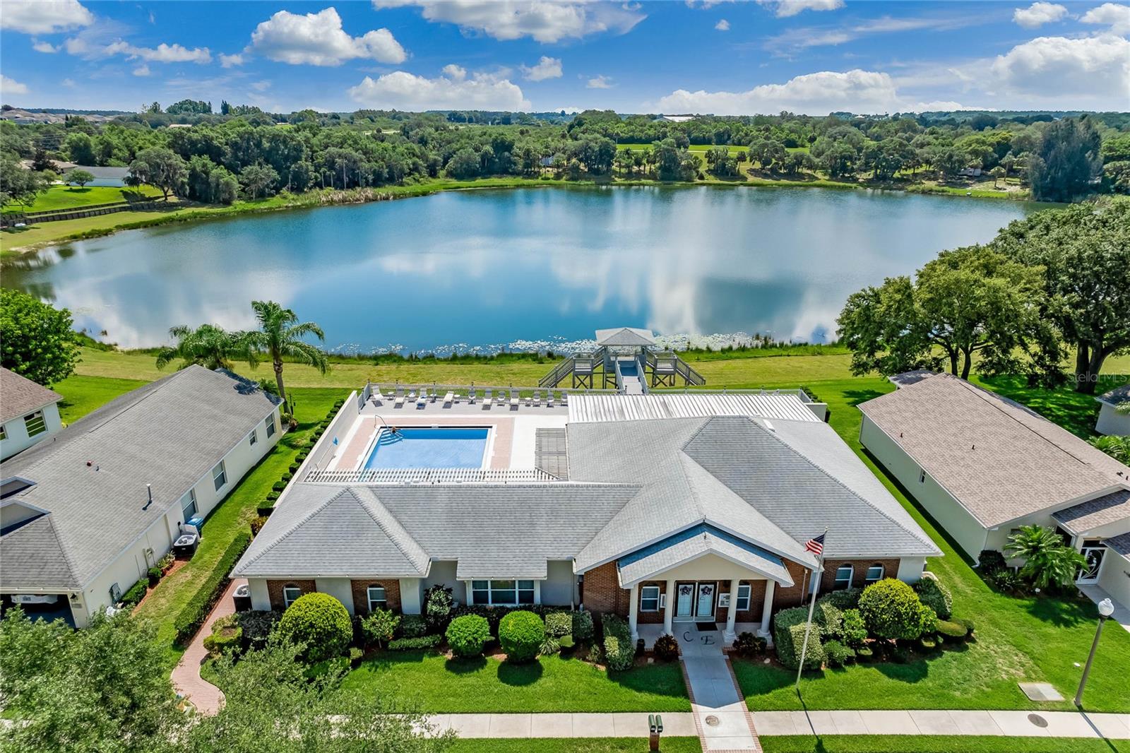 CHALET ESTATES - Residential Lease