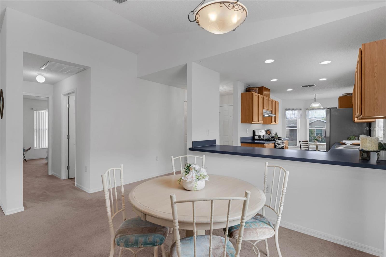 CHALET ESTATES - Residential Lease