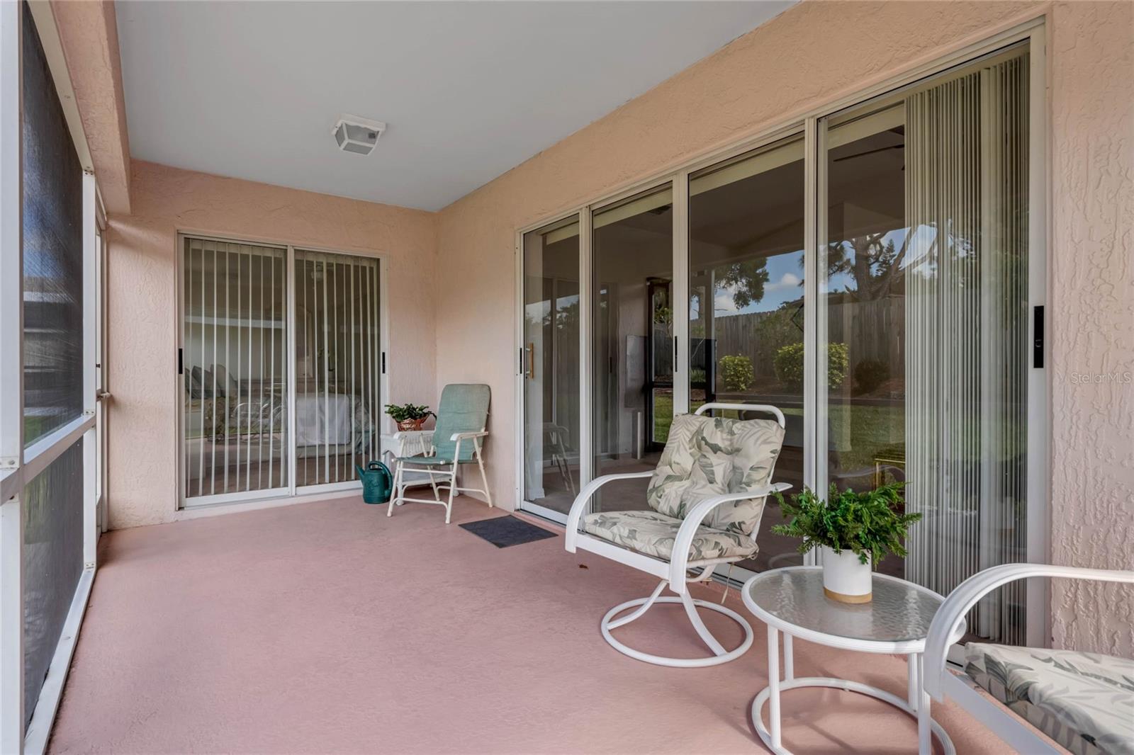 CHALET ESTATES - Residential Lease