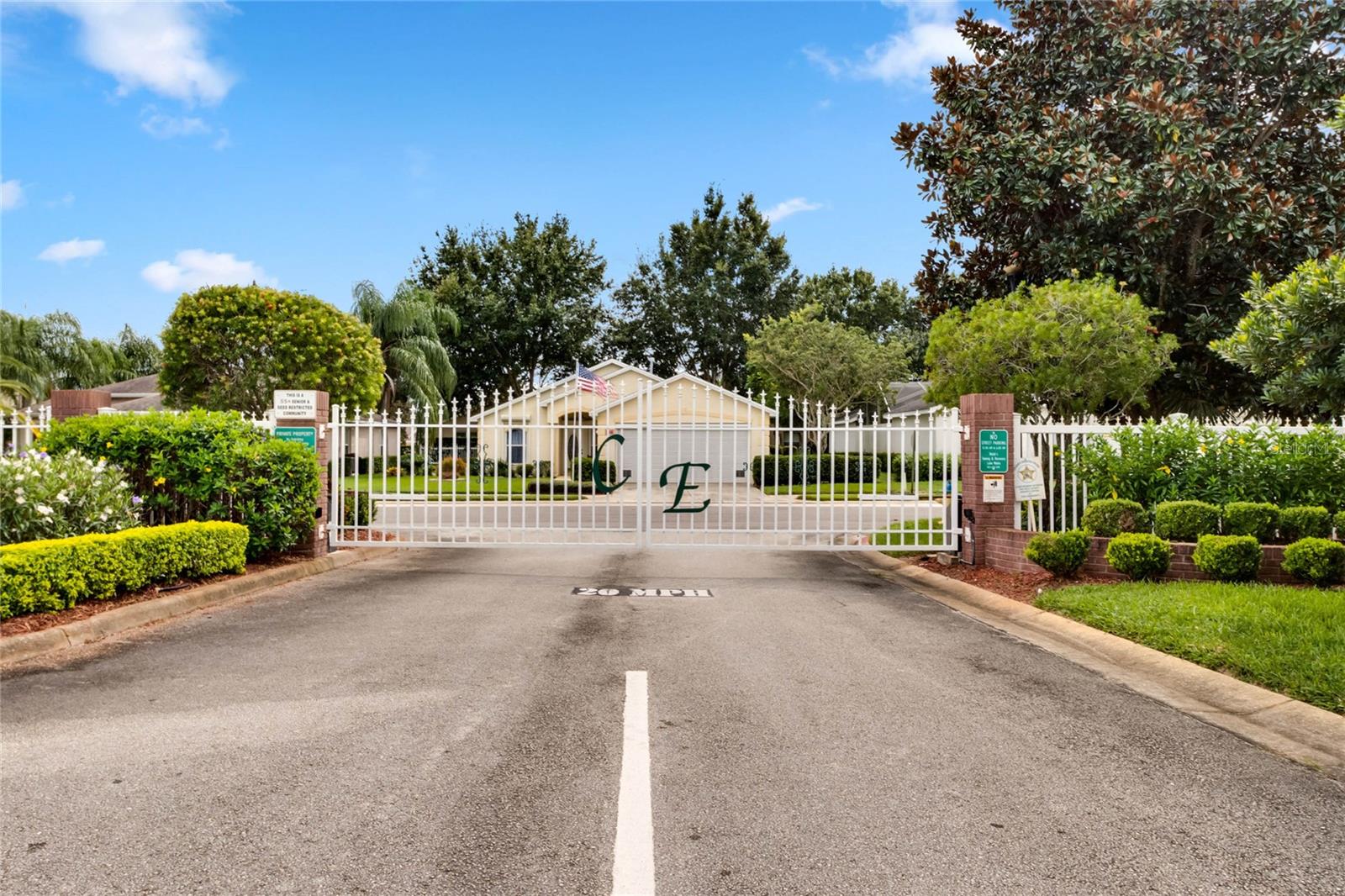 CHALET ESTATES - Residential Lease