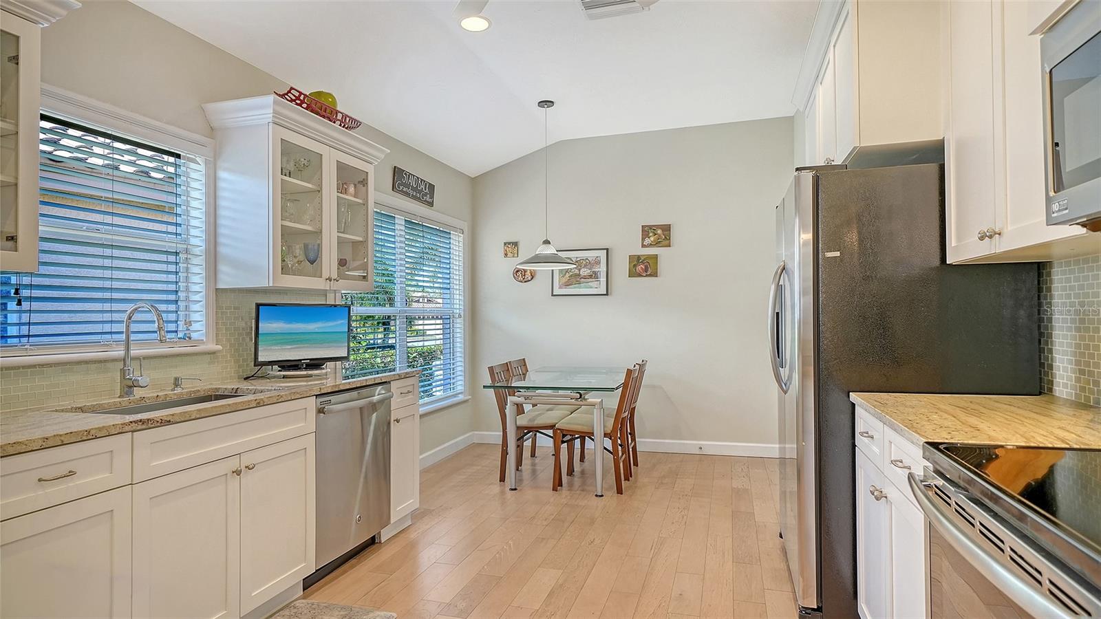 MIRA LAGO AT PALMER RANCH PH 2 - Residential