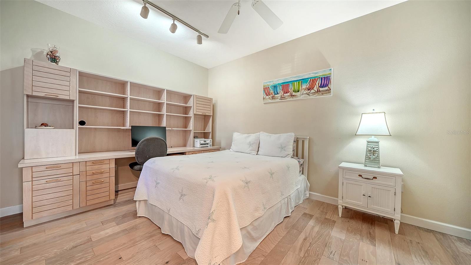 MIRA LAGO AT PALMER RANCH PH 2 - Residential