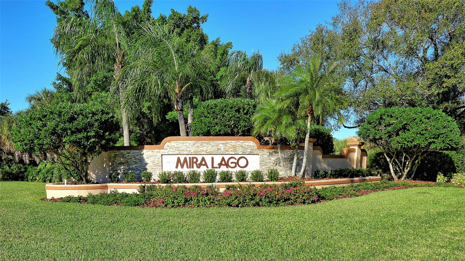 MIRA LAGO AT PALMER RANCH PH 2 - Residential