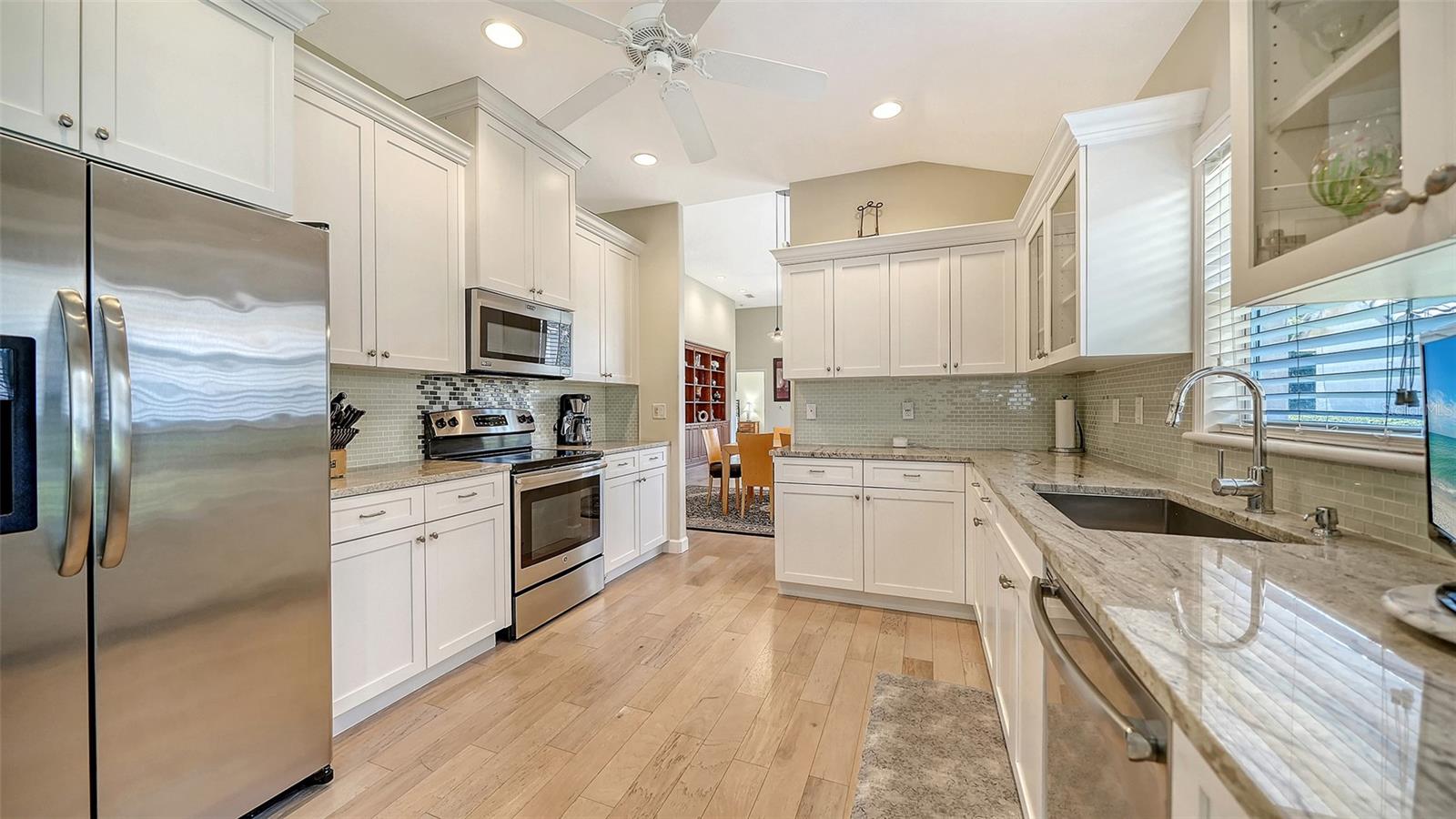 MIRA LAGO AT PALMER RANCH PH 2 - Residential