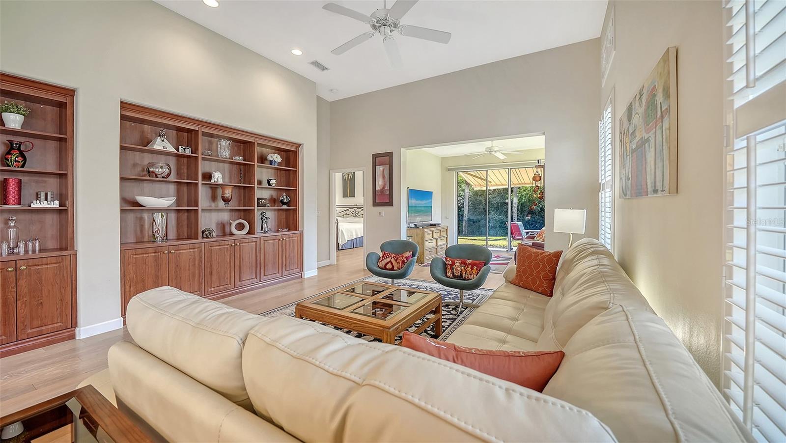 MIRA LAGO AT PALMER RANCH PH 2 - Residential