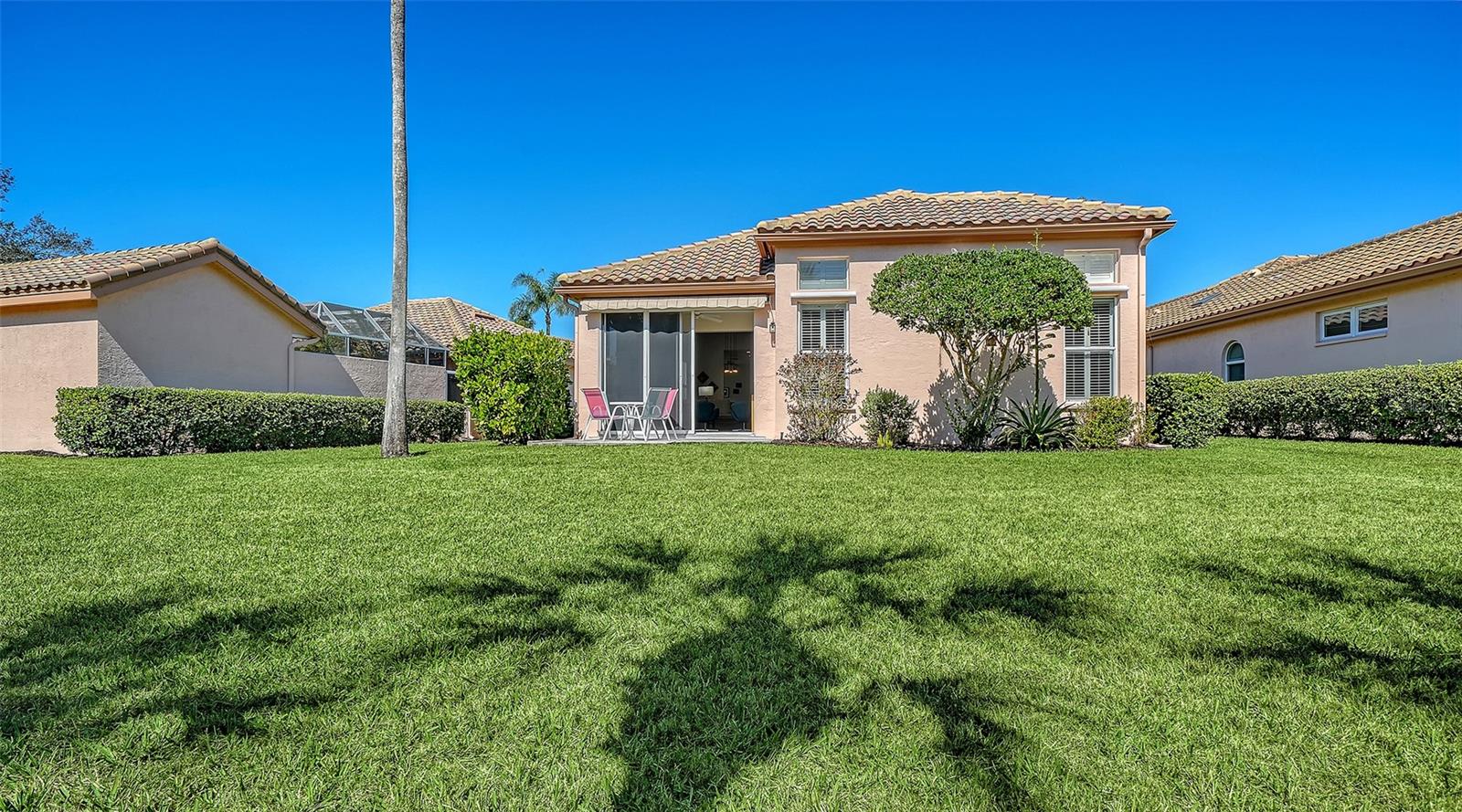 MIRA LAGO AT PALMER RANCH PH 2 - Residential