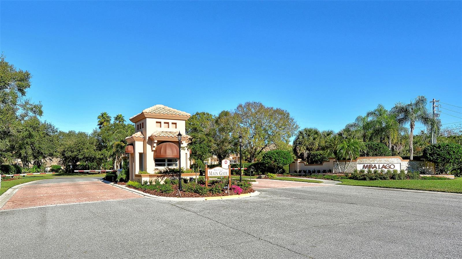 MIRA LAGO AT PALMER RANCH PH 2 - Residential