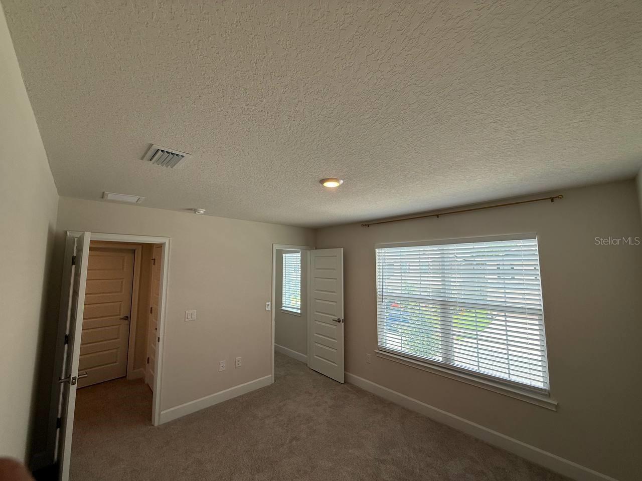 HARMONY CENTRAL PH 1 - Residential Lease