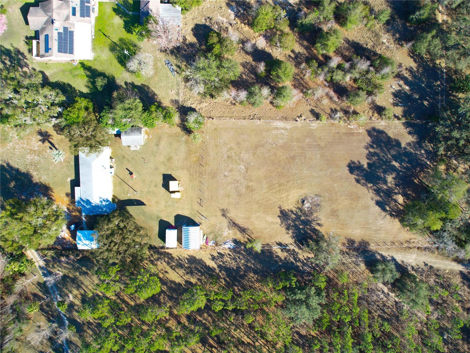 GROVELAND FARMS 20-23-25 - Residential