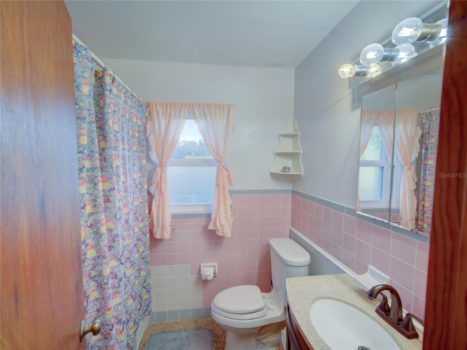 GROVELAND FARMS 20-23-25 - Residential