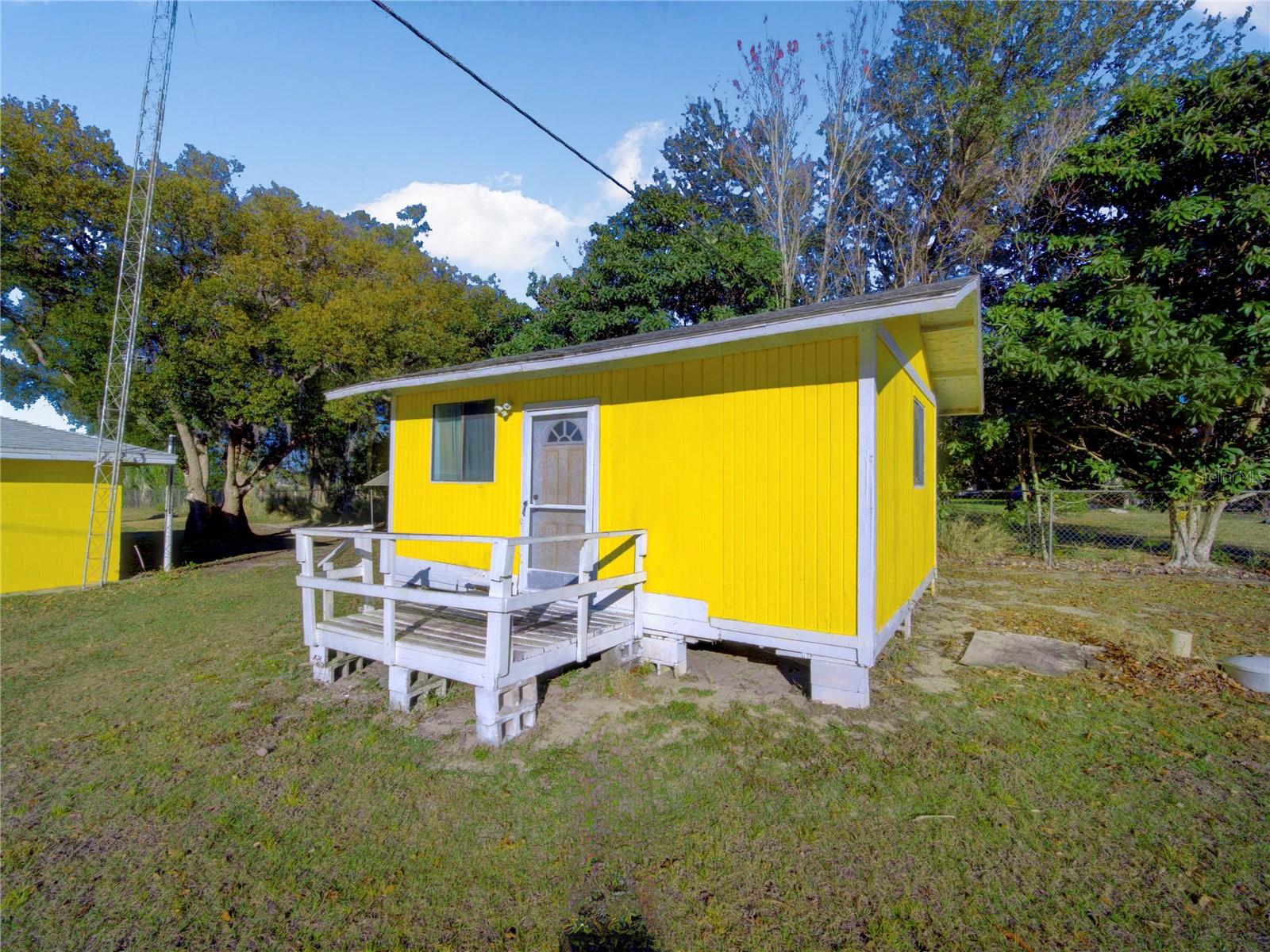 GROVELAND FARMS 20-23-25 - Residential