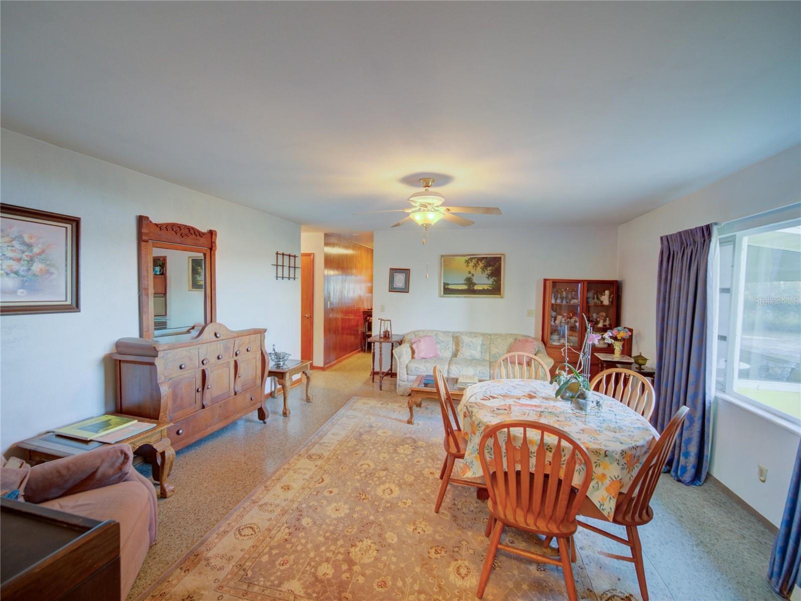 GROVELAND FARMS 20-23-25 - Residential