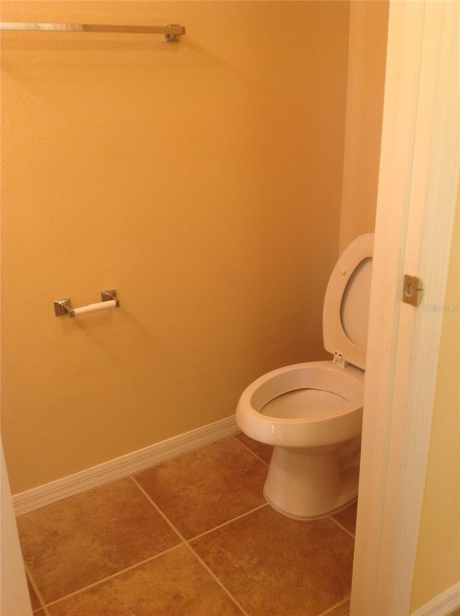 WETHERBEE LAKES SUB - Residential Lease