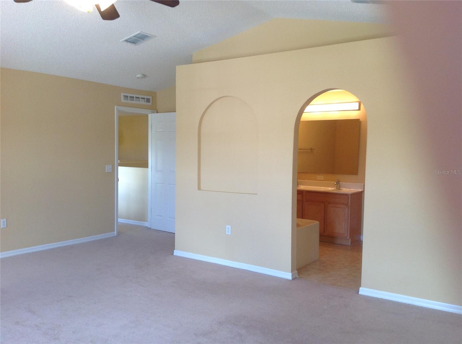 WETHERBEE LAKES SUB - Residential Lease