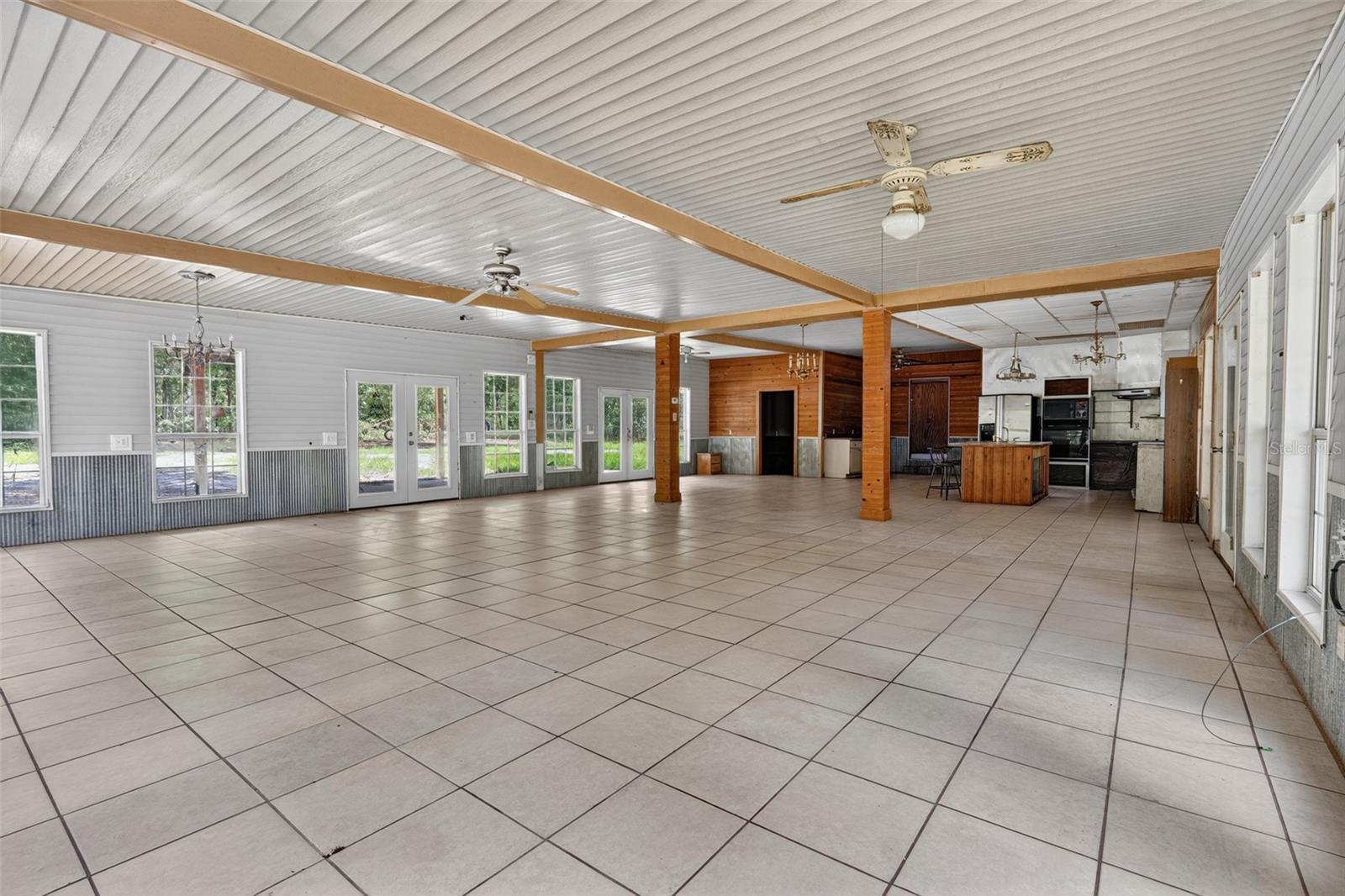 NOT IN A SUBDIVISION - Residential