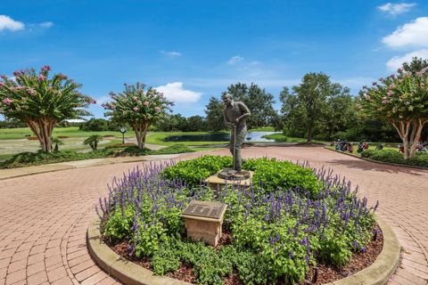 A home in LAKEWOOD RANCH