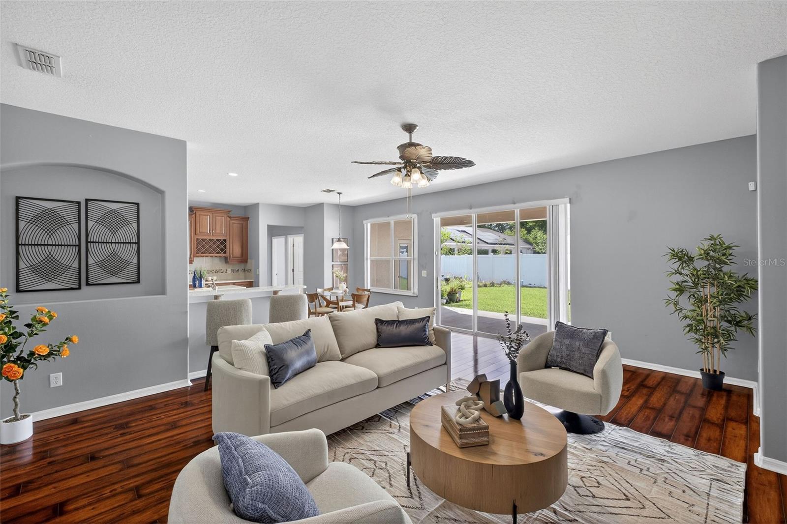 HAMILTON PLACE - Residential