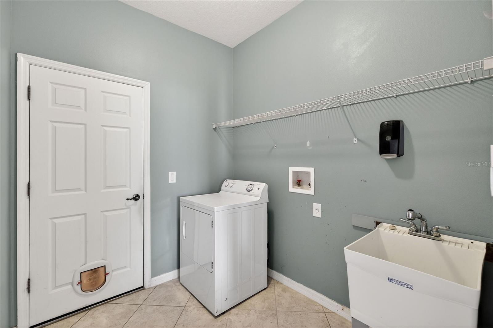 HAMILTON PLACE - Residential