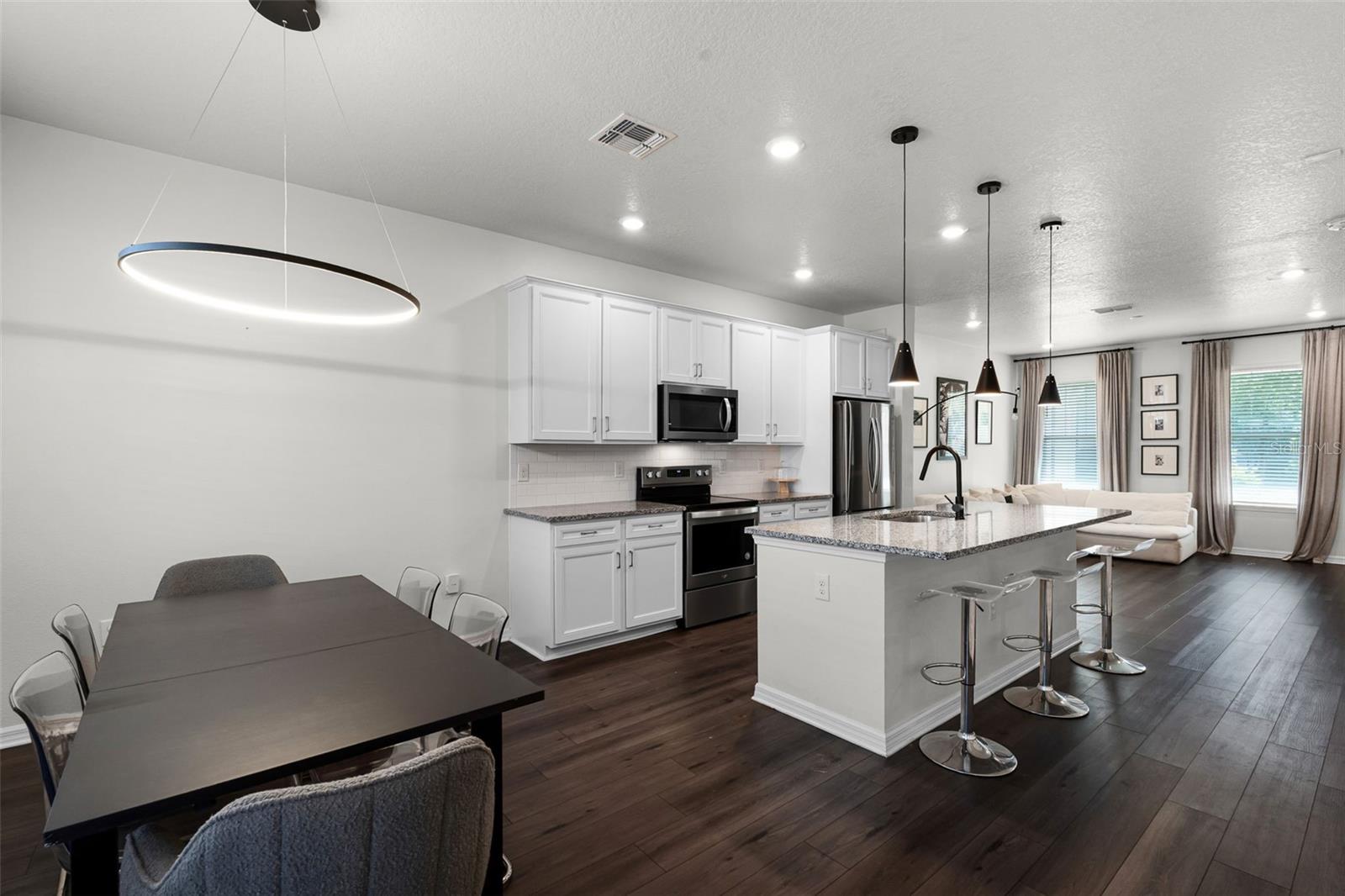 LONGLEAF - Residential