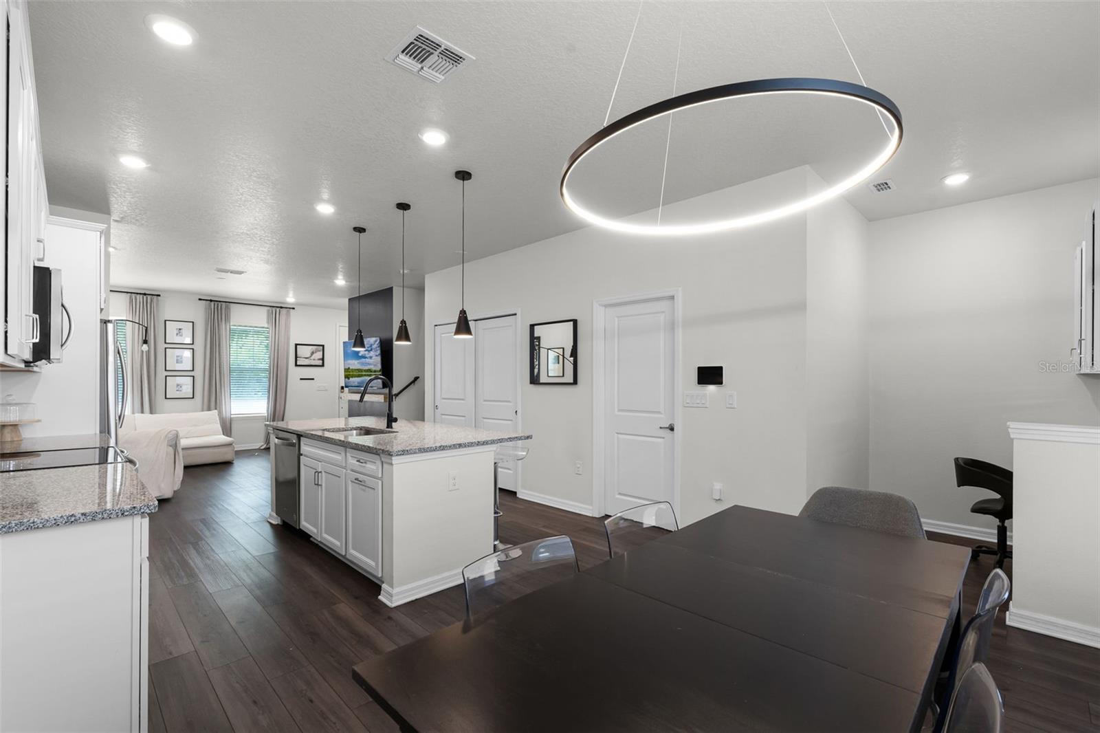 LONGLEAF - Residential