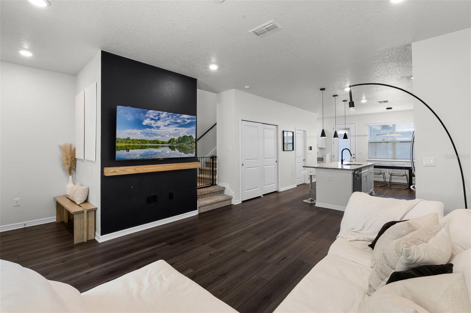 LONGLEAF - Residential