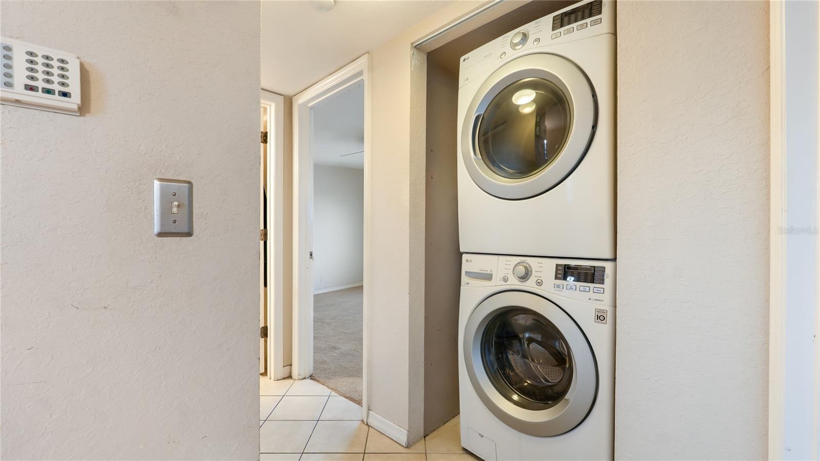 GOLFVIEW I CONDO - Residential