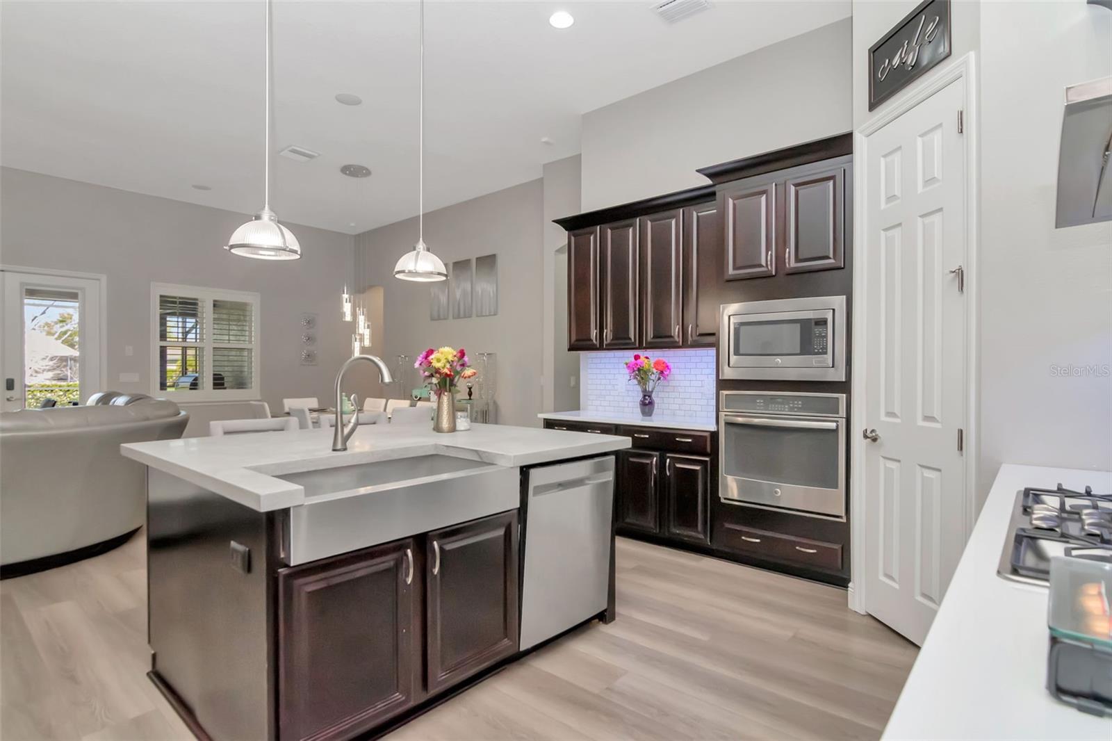 LAKESHORE RANCH PH I - Residential