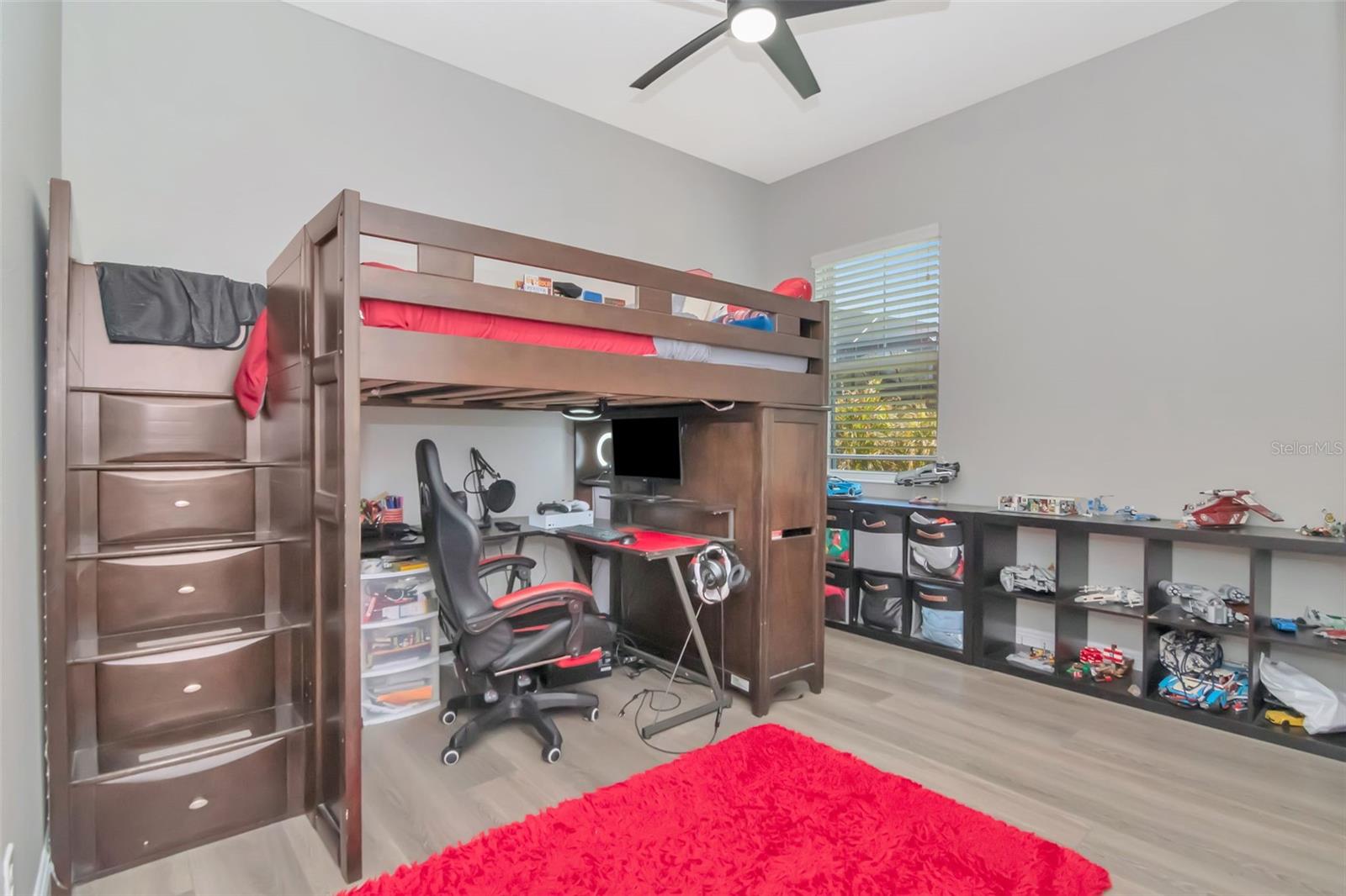 LAKESHORE RANCH PH I - Residential