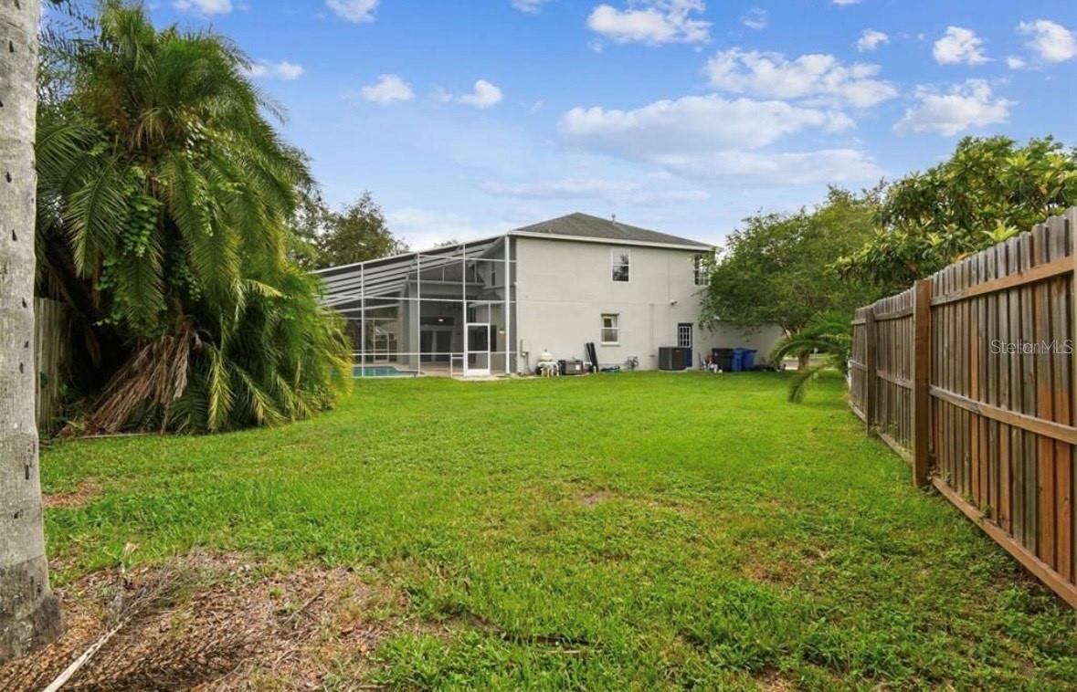 TAMPA PALMS AREA 2 5C UNIT 2A - Residential Lease