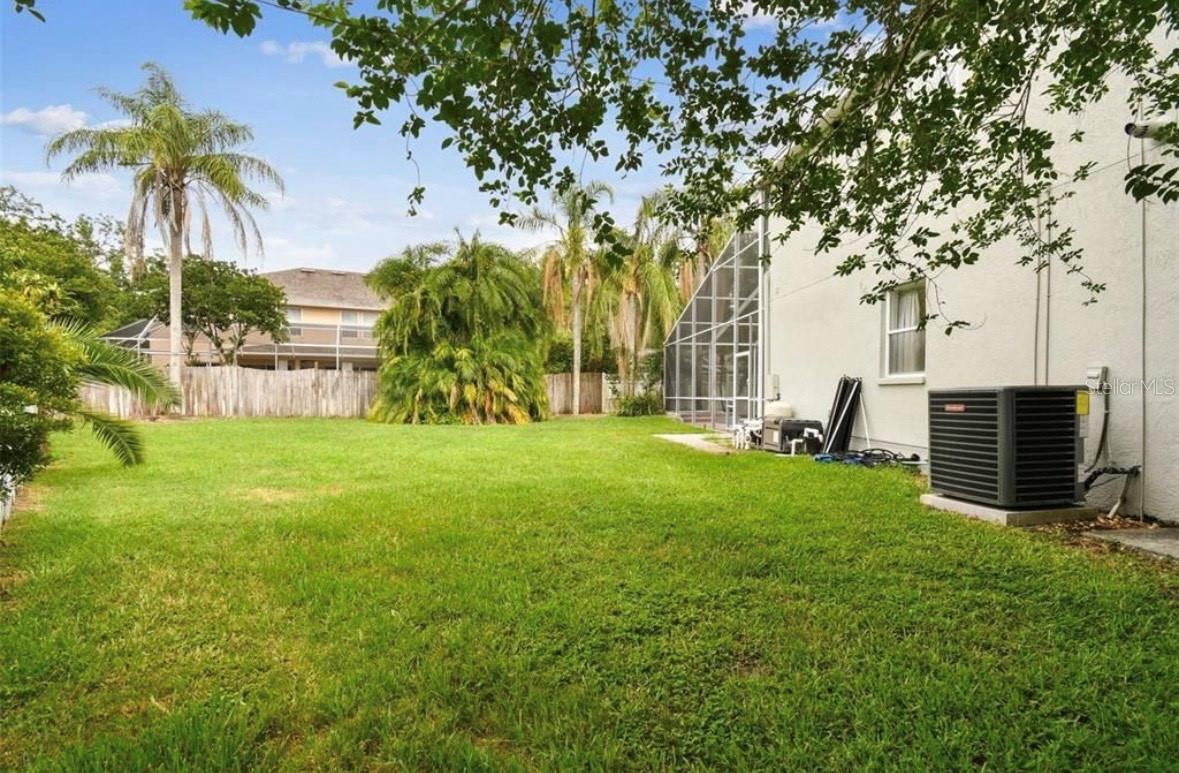 TAMPA PALMS AREA 2 5C UNIT 2A - Residential Lease