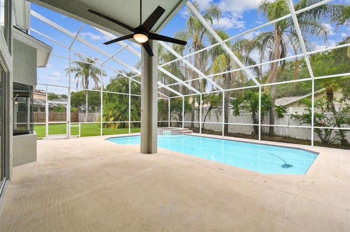 TAMPA PALMS AREA 2 5C UNIT 2A - Residential Lease