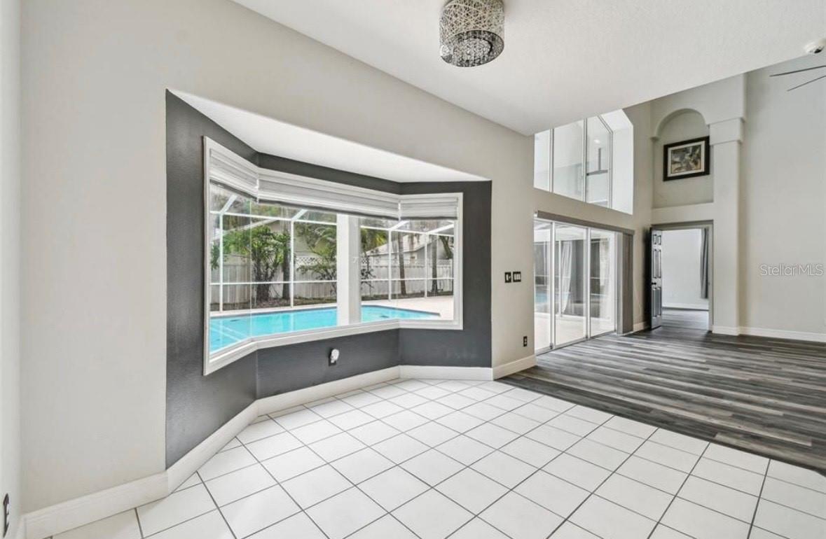 TAMPA PALMS AREA 2 5C UNIT 2A - Residential Lease