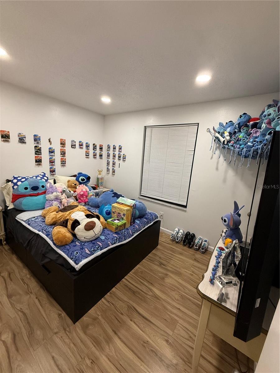 EAST LAKE WOODLANDS CONDO - Residential