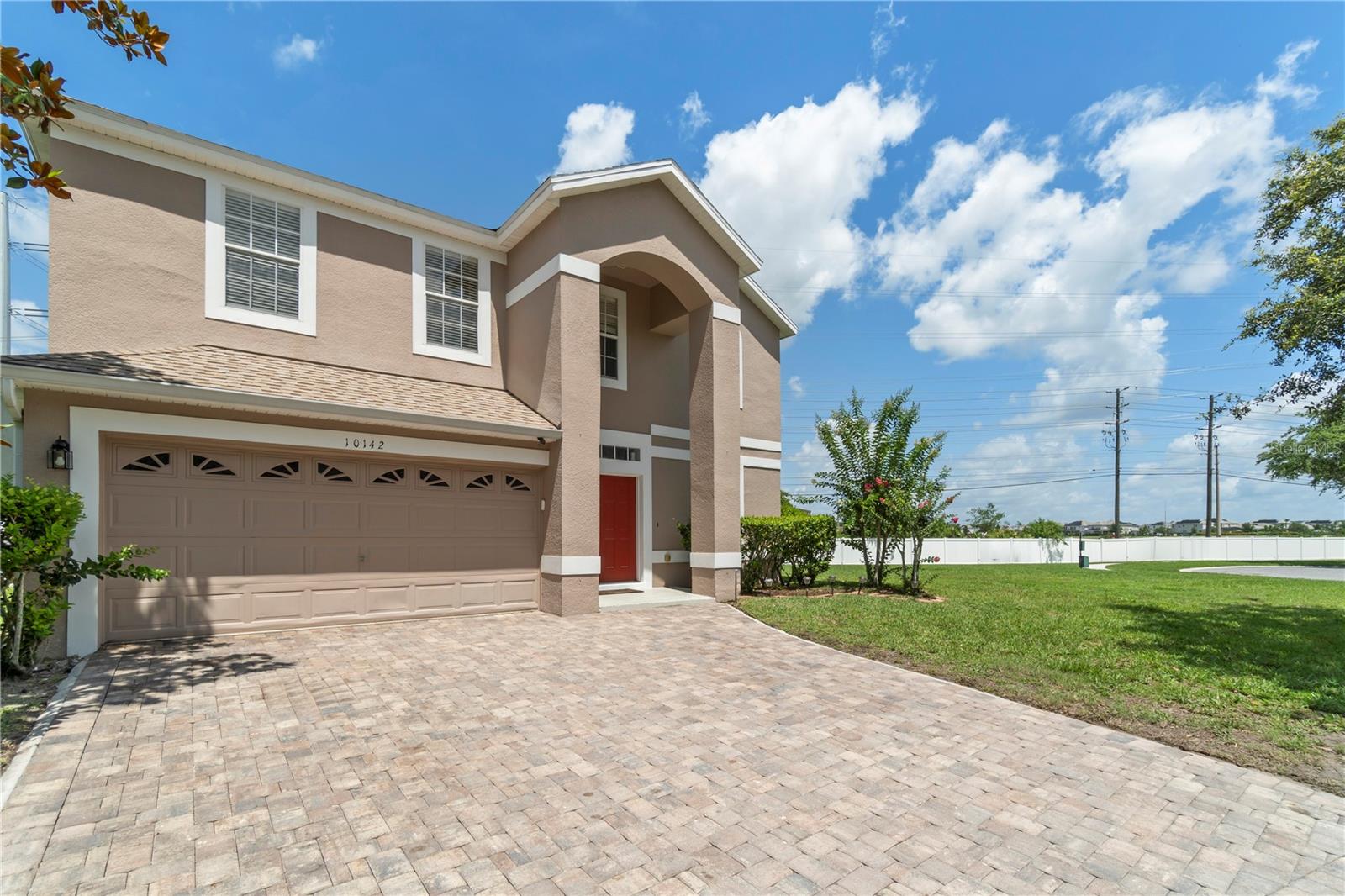 10142 SEROTINA COURT