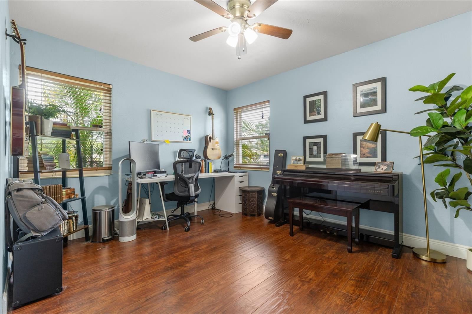 WINSTON PARK - Residential