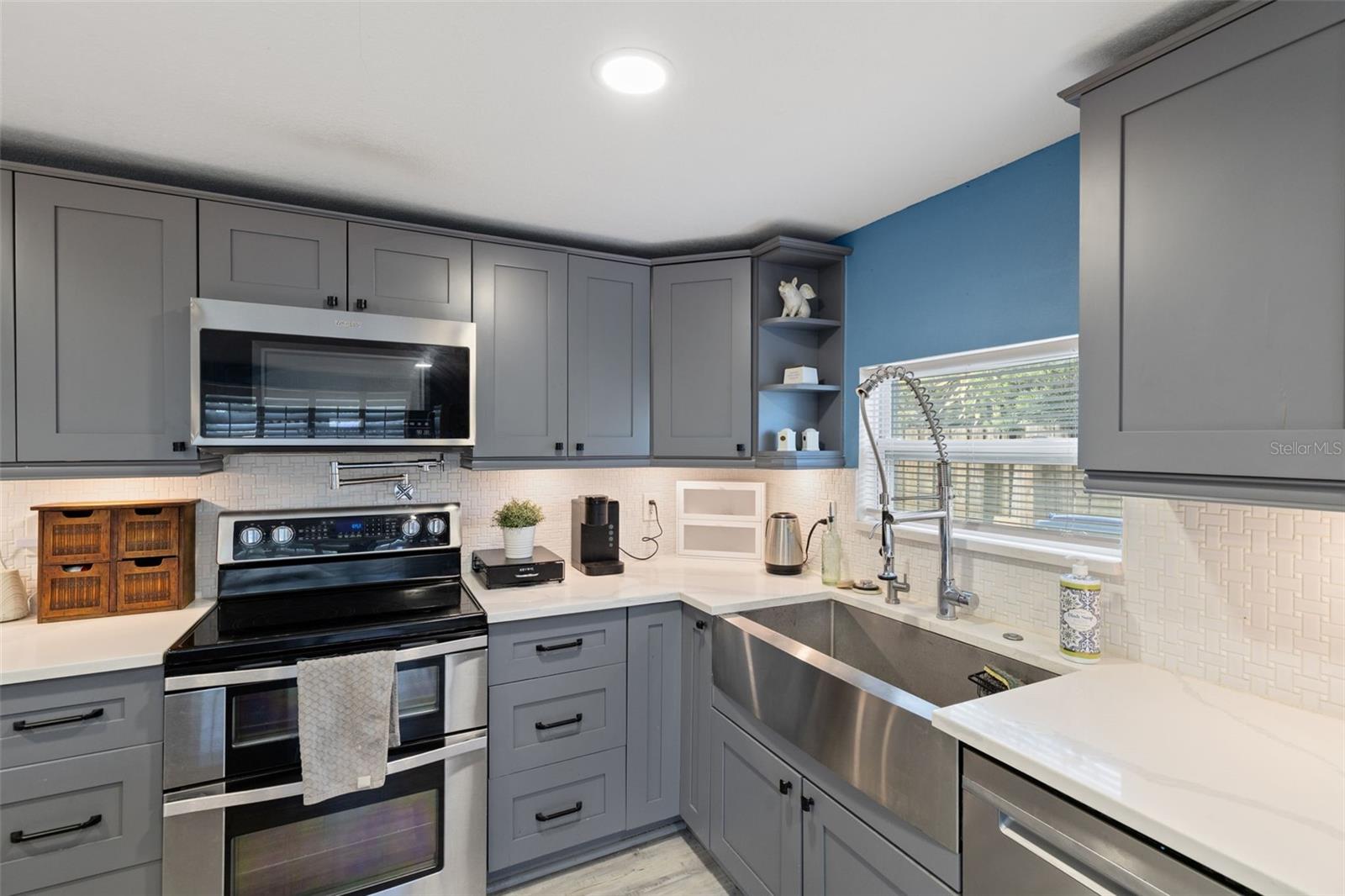 WINSTON PARK - Residential