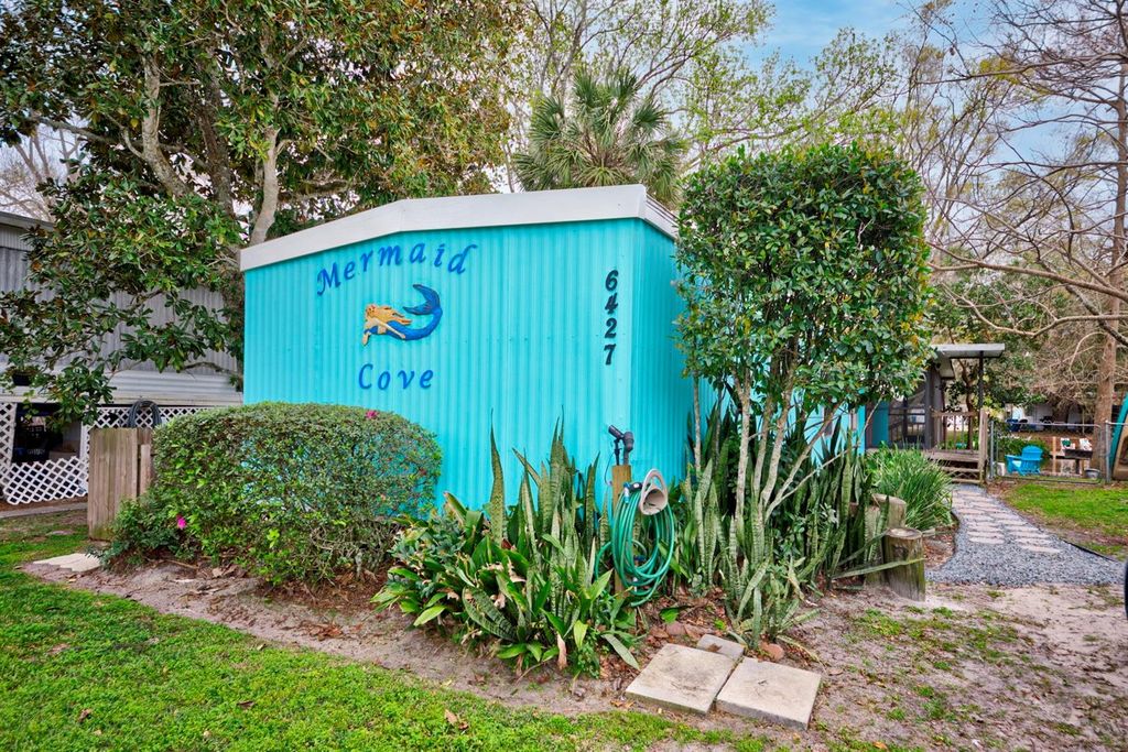 Photo of 6427 W Richard Drive, Weeki Wachee, FL 34607 (MLS # TB8396153)