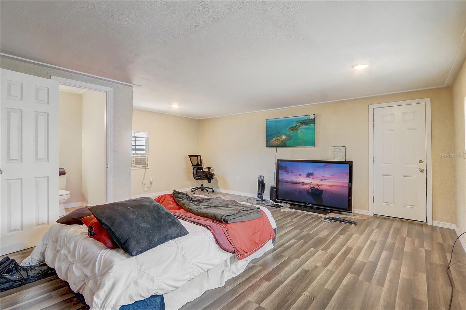 246 N OAK AVENUE ADU