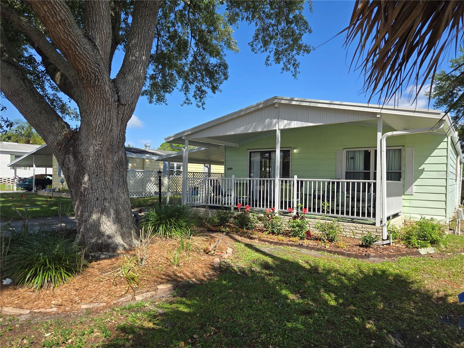 GARDEN GROVE OAKS - Residential