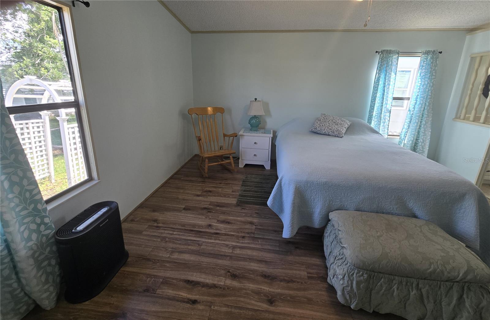 GARDEN GROVE OAKS - Residential