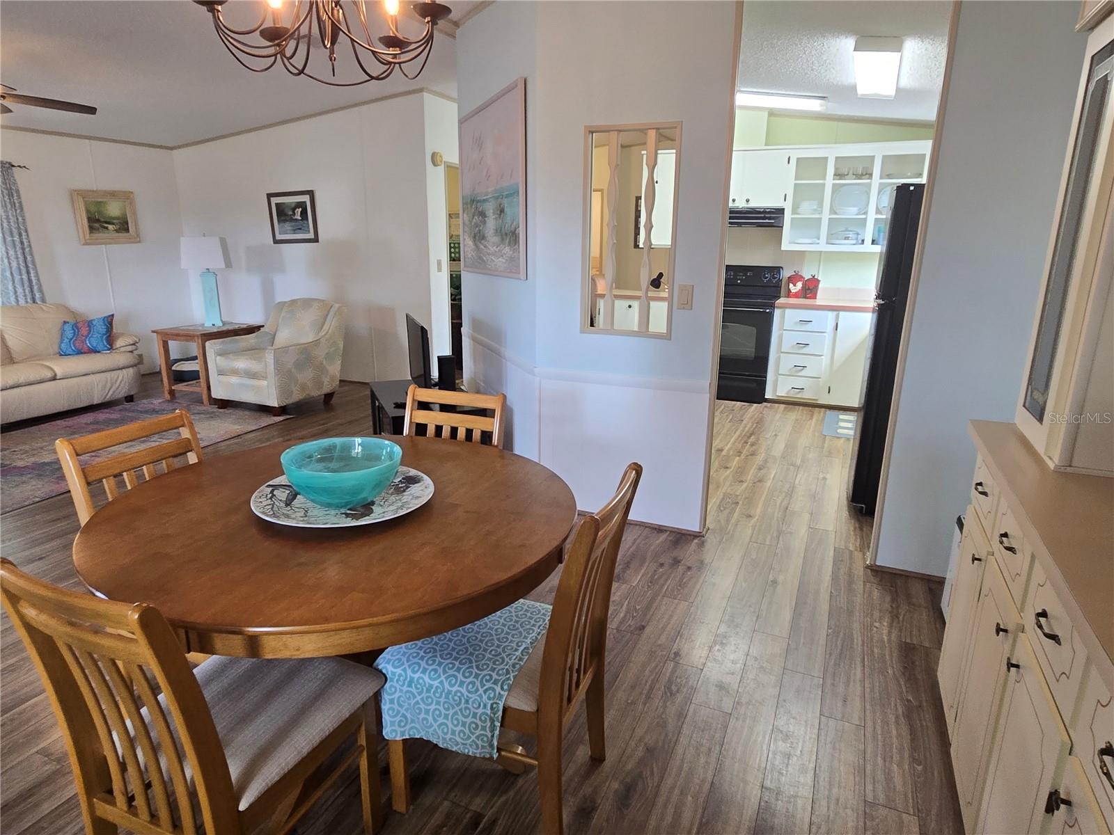 GARDEN GROVE OAKS - Residential