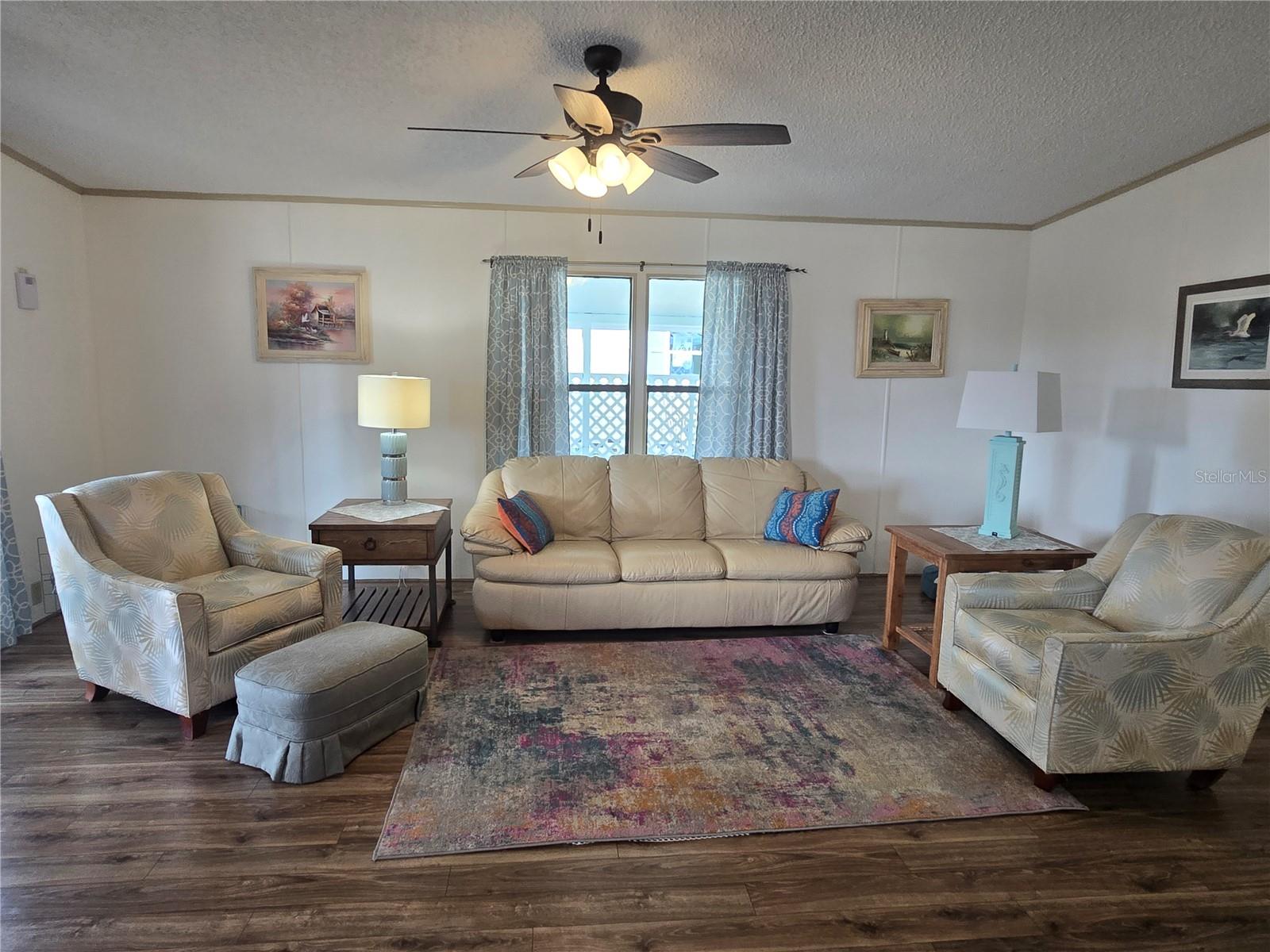 GARDEN GROVE OAKS - Residential