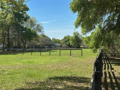 Tiny photo for 5060 SW 84th Street, Ocala, FL 34476 (MLS # OM720095)
